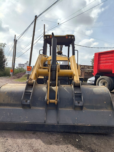 Retroexcavadora Cat 420f2 4x2 2019