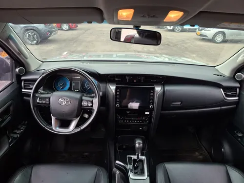Toyota Fortuner 2.4 Street At 7As