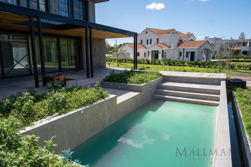 Casa En Venta El Milord, Pilará | Mallmann Propiedades