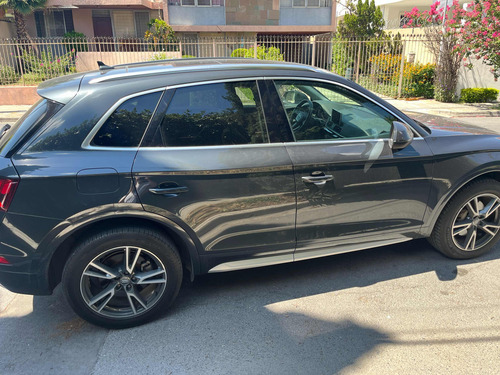 Audi Q5 2.0 L T Elite Dsg