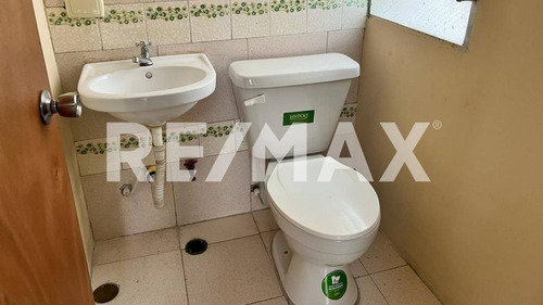 Imagen 5 de 5 de Local Comercial En Alquiler En Los Nísperos Cód 148578 Acv
