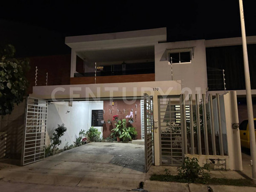 Casa En Venta En Remate En Punta Norte, Colima