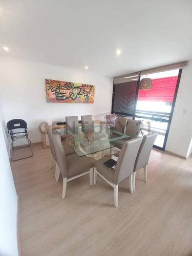 Apartamento En Alquiler Resd Alpes Urb Las Salias San Antonio