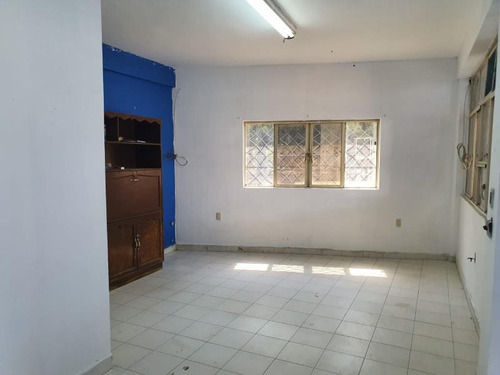 Imagen 7 de 12 de Bodega Comercial En Renta V. De California
