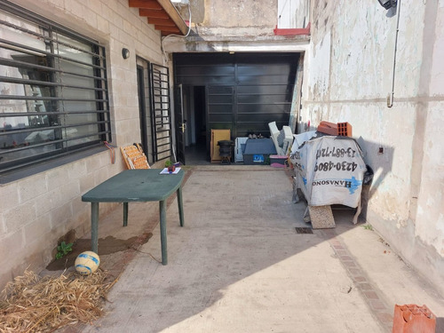 Imagen 2 de 13 de Casa En Venta En Valentín Alsina