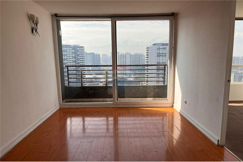 Arriendo Departamento Vicuña Mackena