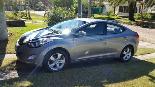 Hyundai Elantra 1.8 Gls 6mt Seguridad Premium