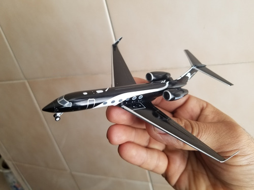 Avion Gulfstream G-v De Puma Talon Air N444s Escala 1:200