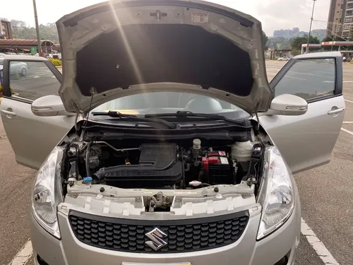 Suzuki Swift 1.2L LIVE MT
