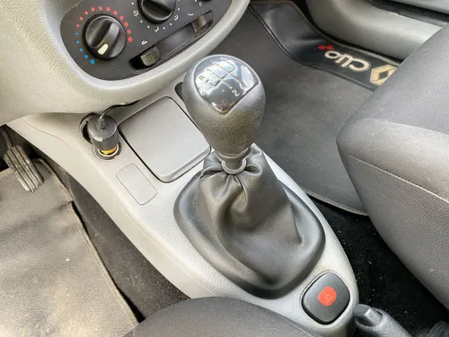 Renault CLIO STYLE 1.2 Night & Day