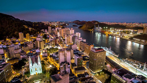 Imagem 16 de 22 de Casa No Centro De Vitória, Com 3 Quartos, Cozinha Estilo Americana, Todo Reformado, Inclusive A Fachada, Com Área De Serviço E Varanda - Es - Ca0004_alexmo