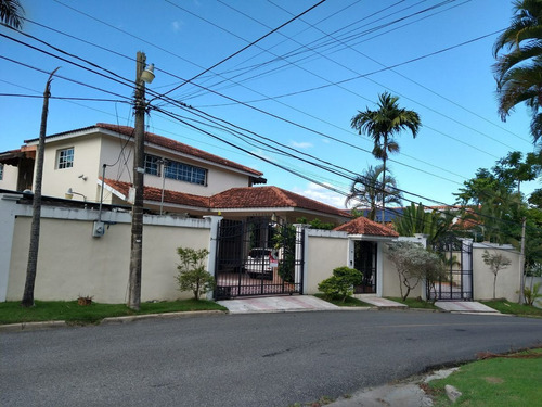 Casa En Arroyo Hondo