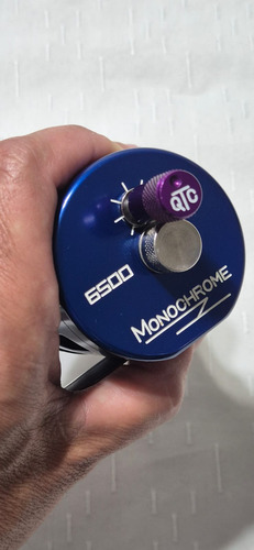 Reel Abu Garcia 6500 Monochrome Qtc Azul Derecho