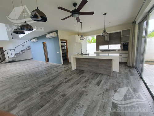 Imagen 2 de 18 de Casa En Venta En Residencial Lagos Del Sol Cancun Abt5123