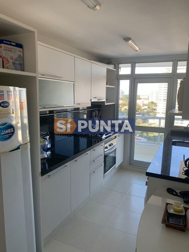 Imagen 7 de 21 de Apartamento En Alquiler Anual