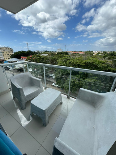 Boca Chica -  Apartamento En Venta Amueblado - Airbnb Friendly -3 Hbs - Area Social Con Piscina Y Gym