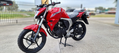 Imagen 3 de 18 de Yamaha Fz Fi 2023 0km Ahora 12! Retira En El Acto Patronelli