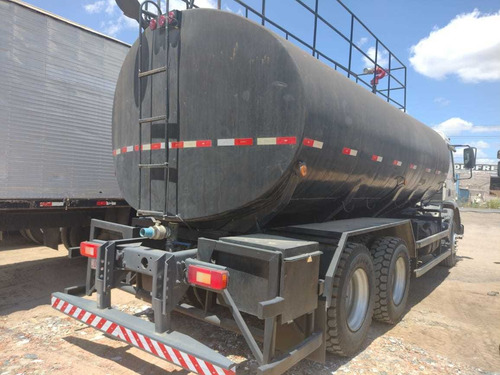 Volvo Vm 330 6x4