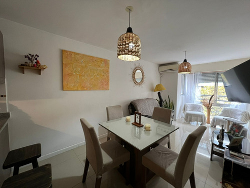 Venta Apartamento 2 Dormitorios Con Garage Rentado Centro