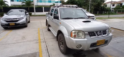 Nissan Frontier 2.5 Ax D22