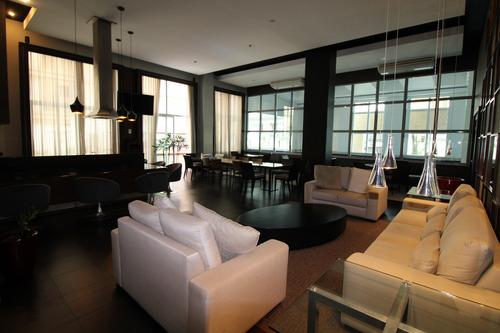 Imagem 18 de 30 de Apartamento Com 2 Dormitórios À Venda Com 173m² Por R$ 1.250.000,00 No Bairro Batel - Curitiba / Pr - Ap1357
