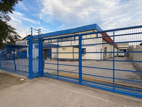 Imagen 2 de 22 de Propiedad Industrial En Barrio Consolidado (vende Dueño)