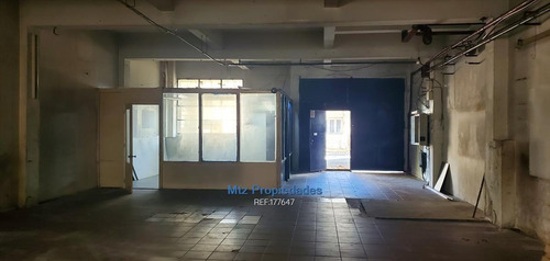 Imagen 2 de 7 de Local Comercial Y/o Industrial Desarrollado En Tres Plantas Cw177647