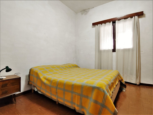 Imagen 18 de 30 de Casa 4 Amb Parque Cochera En Venta En La Tablada