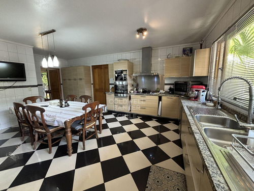 Exclusiva Casa En Venta En Las Pataguas, Lo Barnechea