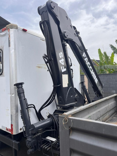Vw 8.160 Dcr 4x2 Com Munck Facchini 4fs