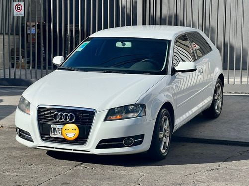 Audi A3 1.6 102cv