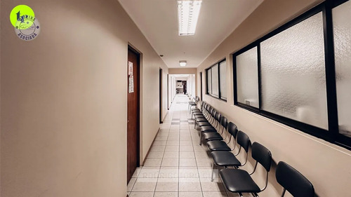 Se Vende Centro Médico En Pleno Centro De Chillán