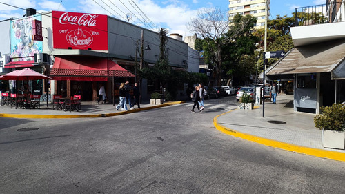 Se Vende Pizzería Maldito Tano - San Isidro Centro