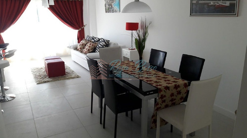 Imagen 2 de 22 de Apartamento En Peninsula, 2 Dormitorios *