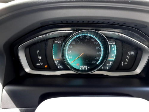 Volvo Xc 60 T-5 Momentum 2.0 245cv Fwd 5p