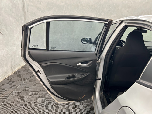 Chevrolet Onix 1.0 Lt 5p