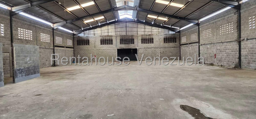 Maria E. Alquila Galpón De Alta Capacidad, Perfecto Para Almacenamiento Y Producción!! Construcción Reciente, En Zona Industrial 2, Lara#25-20201**1.208m2**