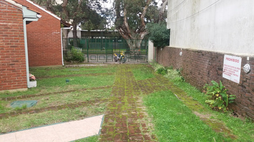 Chalet 2 Amb. Cochera Y Patio Parr/lav. San Bernardo