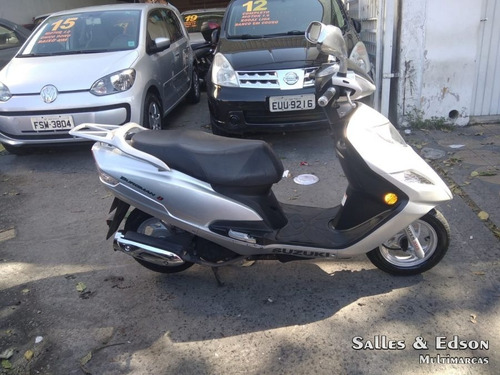 Imagem 4 de 8 de Suzuki Burgman 125 Automatic 2012