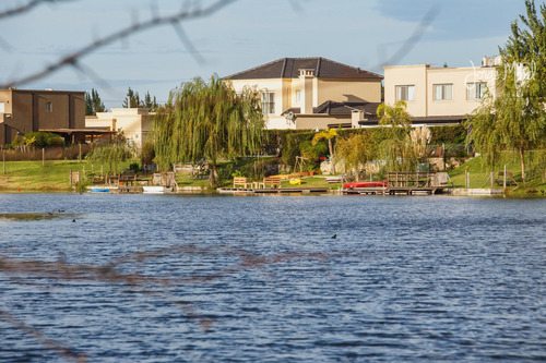 Lote Laguna #200-300 - Villa Nueva - San Gabriel - 793m2 #id 7221
