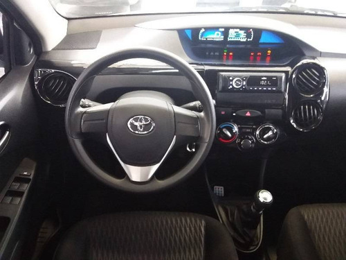 Toyota Etios 1.3 X 16v Flex 4p Manual