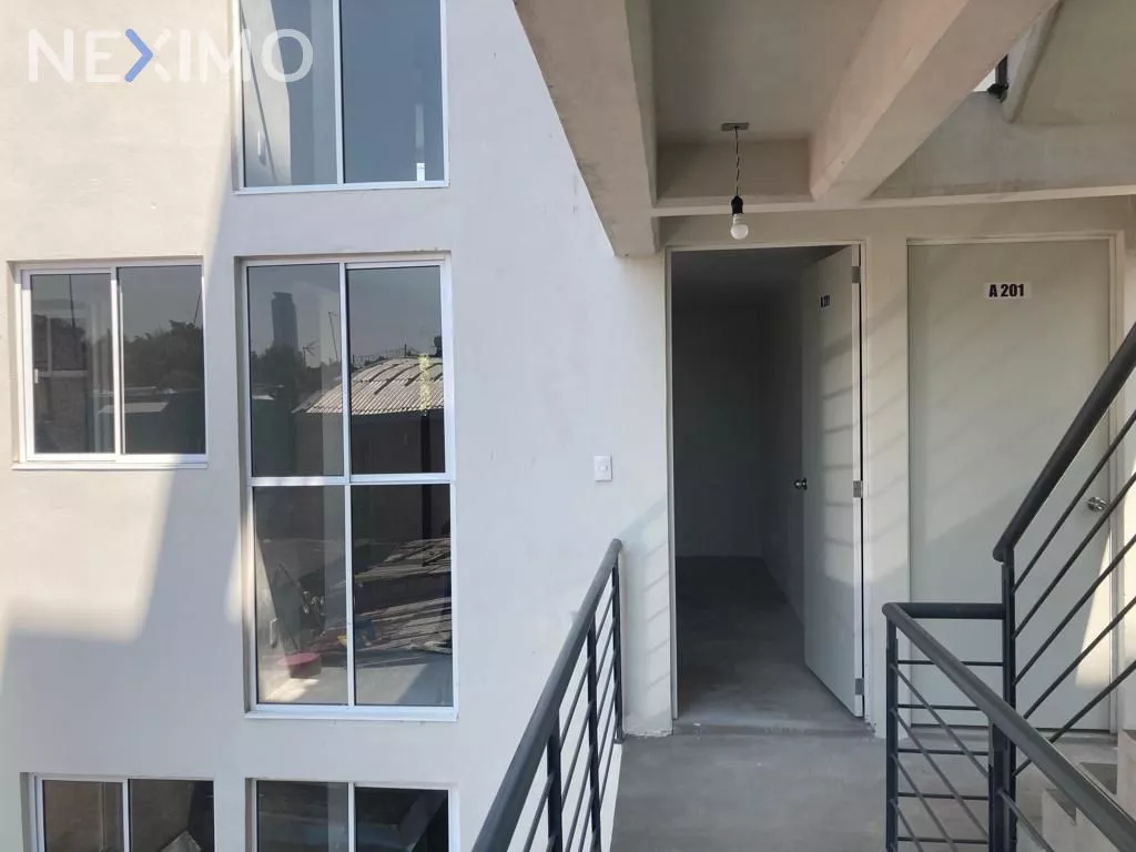 Venta Departamento 2 Ambientes Lomas Estrella