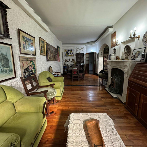 Chalet Con Local Comercial