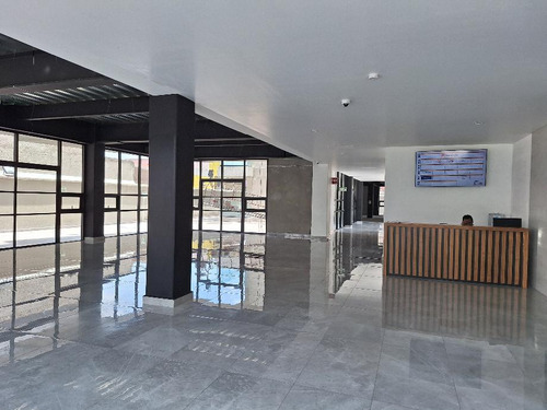 Local Comercial En Renta En Colonia Real De Arcos, Metepec, Estado De México