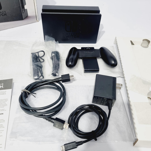 289- Console Nintendo Switch V1 Funcionando Perfeitamente. Preto (Usado)