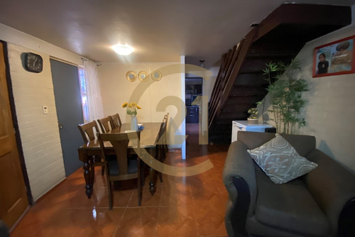 Casa En Villa Alameda.