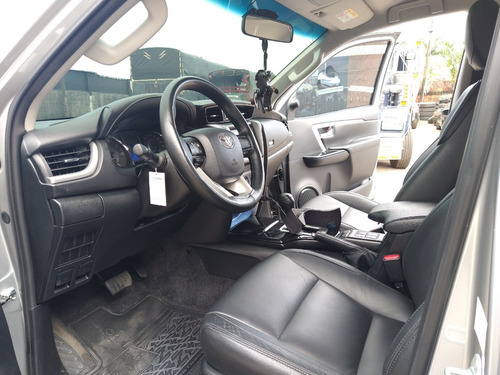 Toyota Fortuner 2.4 Diésel 4x2 Automática Modelo 2020