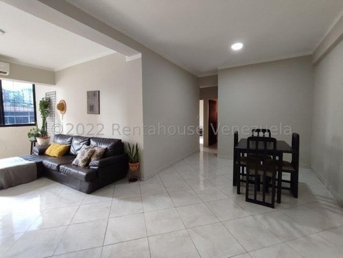 Imagen 10 de 21 de Precio De Oportunidad! Esplendido Apartamento Resd. Greco Urb. San Jacinto 23-4909 Ejc 04243439046