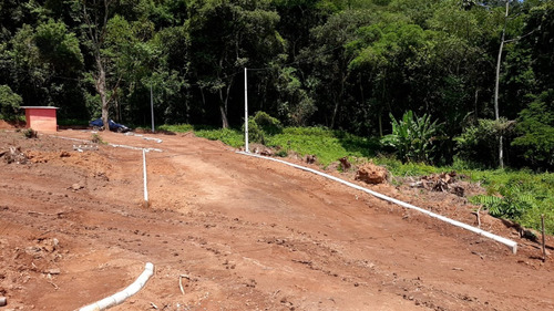 Imagem 8 de 12 de Vende Se Terreno Em Nazare Paulista .!