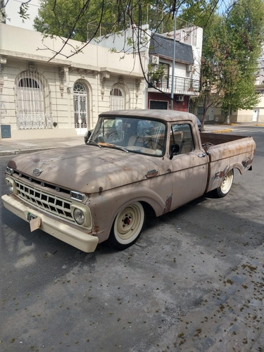 Ford F-100 V8